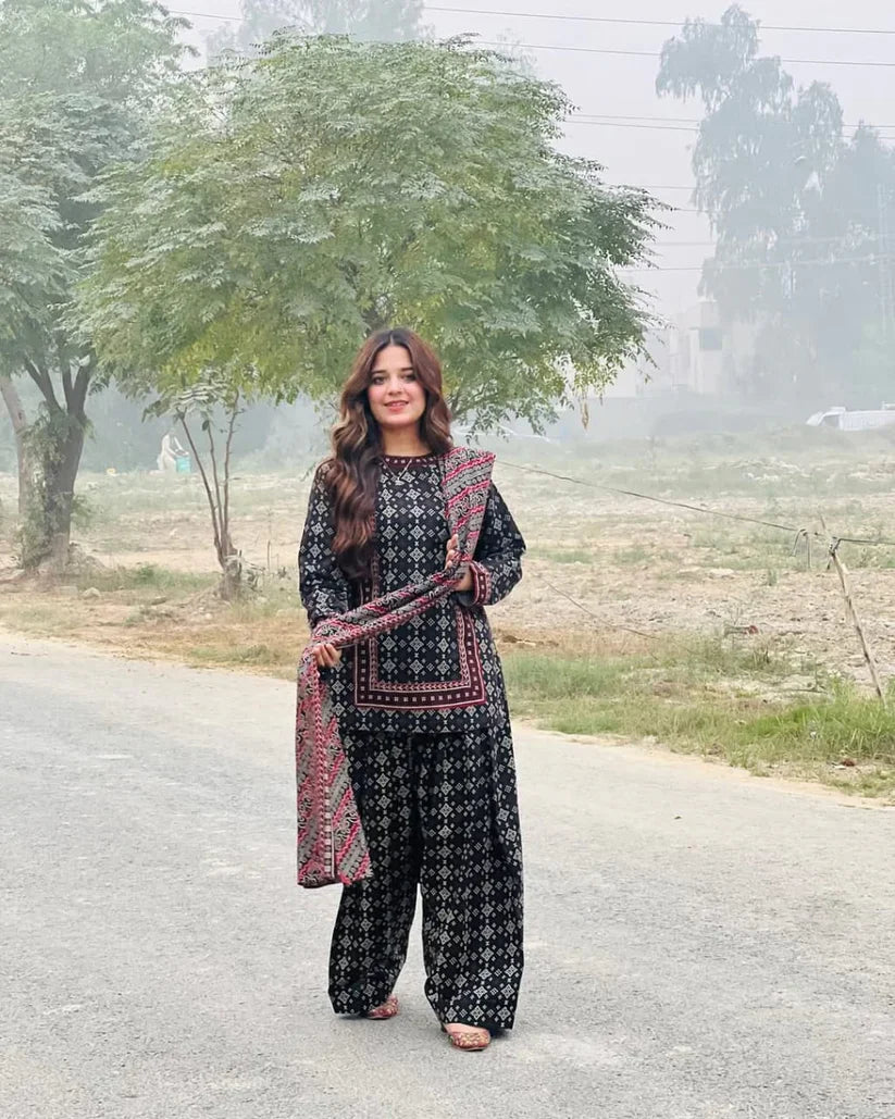 Digital Printed 3pcs (Farshi Shalwar) اجراک سخن